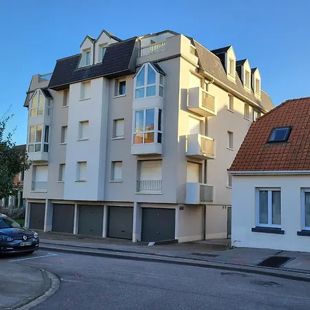 Terrasse Vue Avec Parking Prive A 62930 Appartement *